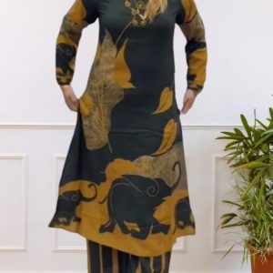 Dark Green & Orang Color Printed Kurta with Pant
